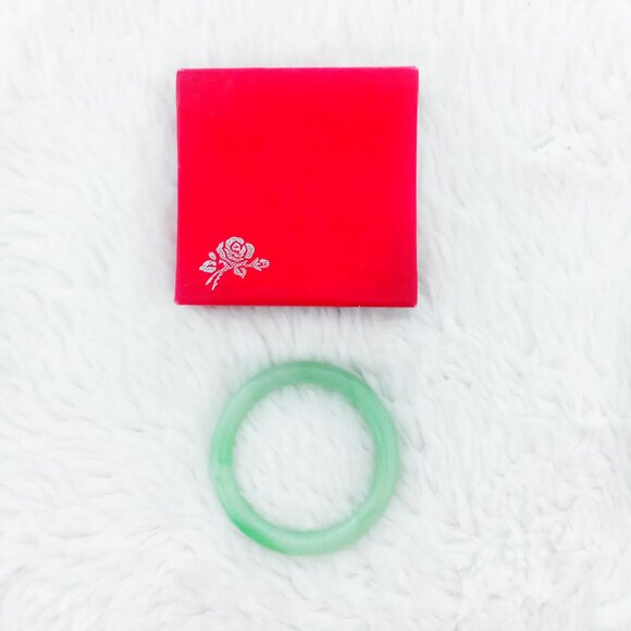 💮2/$40💮 Jade Bangle Bracelet - Picture 2 of 4